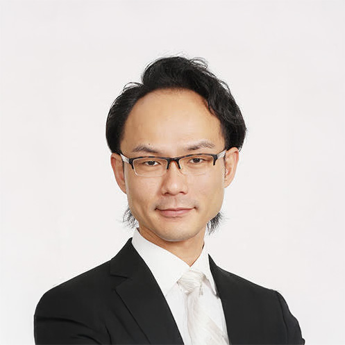 相田　康洋